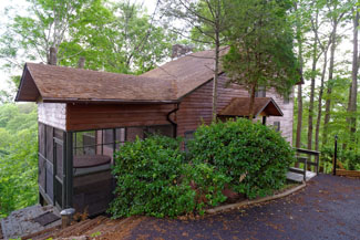 Tennessee Two Bedroom Cabin Rental overlooking the Pigeon Forge Smoky Mountain Views